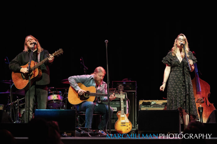 Tedeschi Trucks Band and Gov’t Mule Trade Sit-Ins on “Shakedown Street,” “In Memory of Elizabeth Reed” and More in Chicago