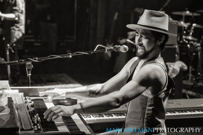 Gov’t Mule Welcome Jackie Greene for Grateful Dead and Neil Young Covers, Honor Late Dave Mason During Encore