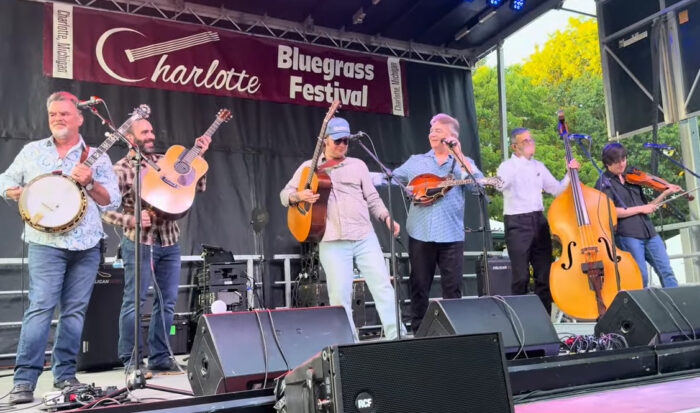 Watch: Billy Strings Joins the Travelin’ McCourys for “Scarlet Begonias” and His own “Highway Hipnosis”