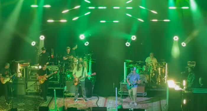 moe. and Umphrey’s Perform Pearl Jam, Led Zeppelin and Steely Dan Covers During Collaborative Sets