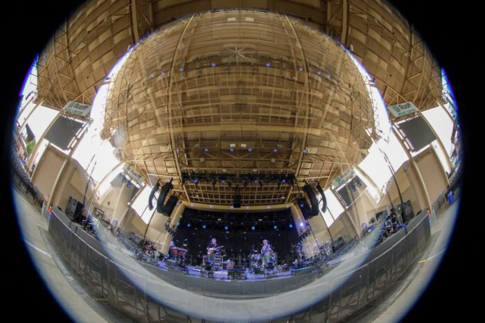 Phish Jam Out “Bouncing Around the Room” for the First Time at Deer Creek