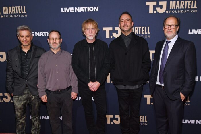 Dave Matthews, Trey Anastasio and Chris Stapleton Honor Coran Capshaw at 51st Annual New York Honors Gala