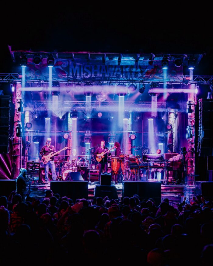 Umphrey’s McGee Debut Nirvana and Radiohead Covers, Welcome Guest Guitarist During Three Nights at Mishawaka